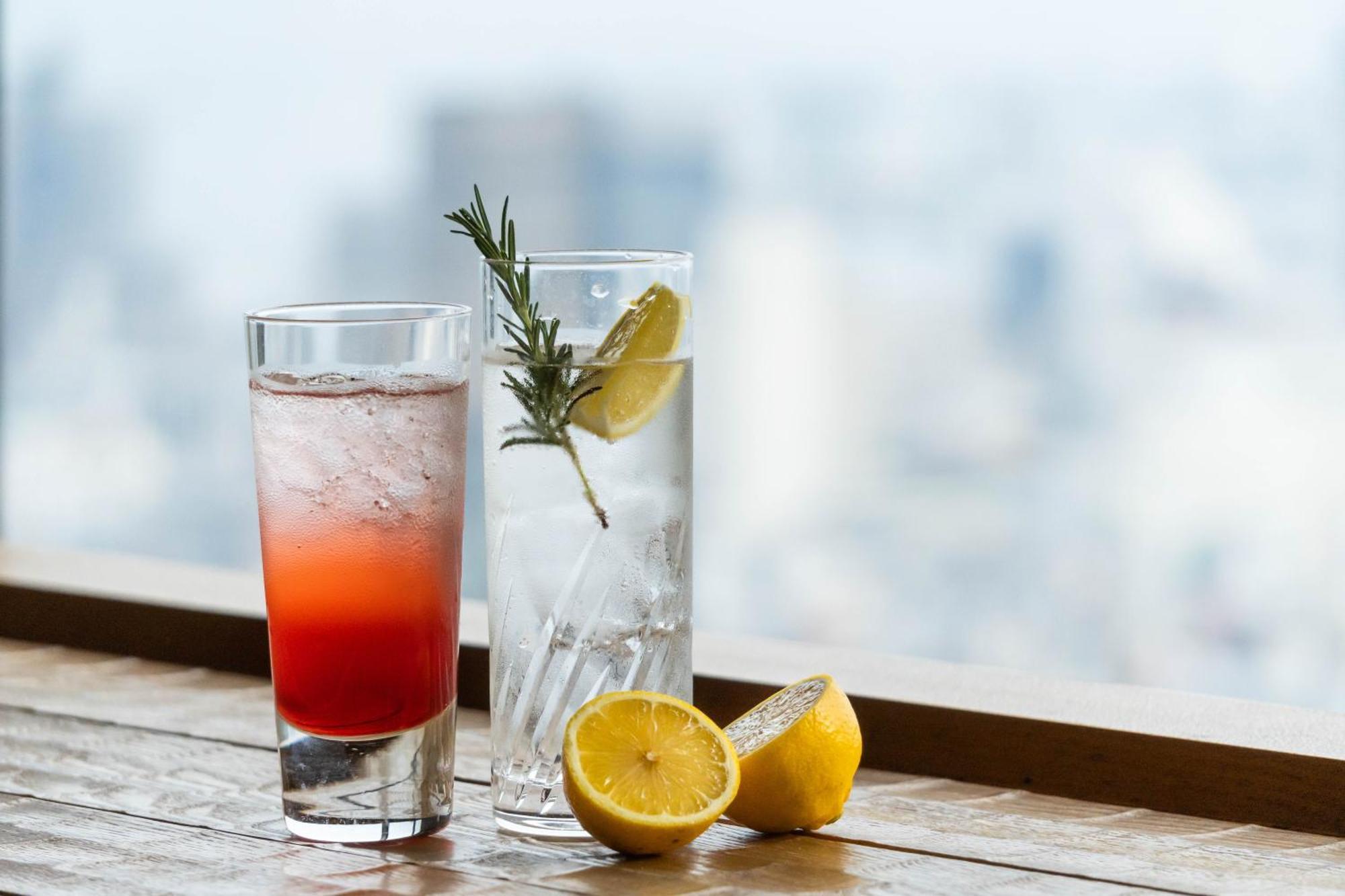 Hotel Ana Crowne Plaza Kobe By Ihg Exterior foto A vodka and soda cocktail