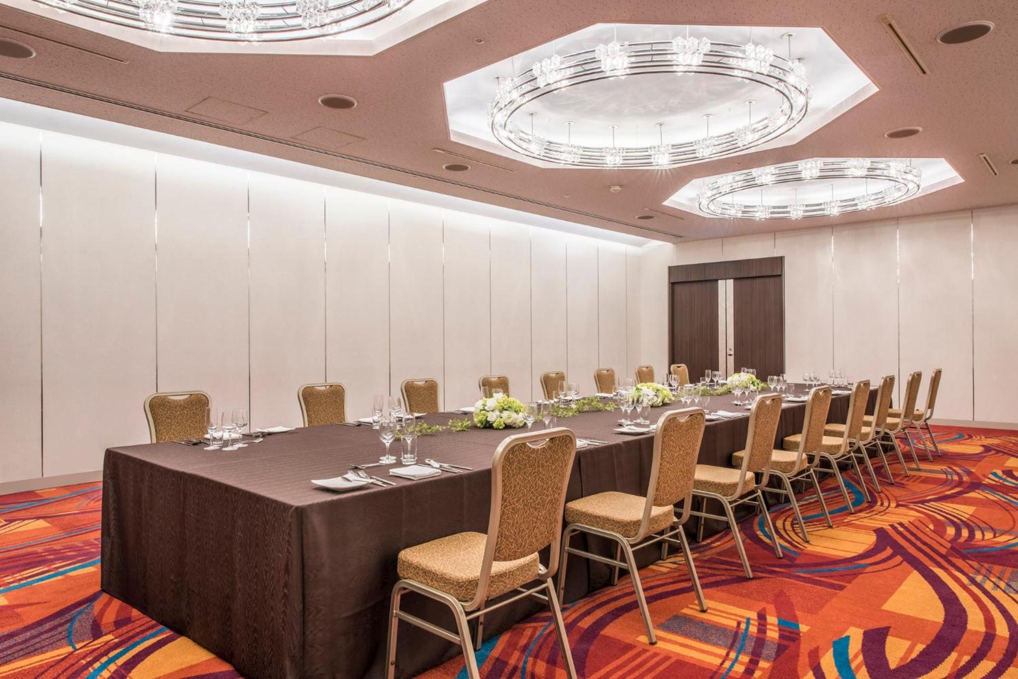 Hotel Ana Crowne Plaza Kobe By Ihg Exterior foto Meeting room
